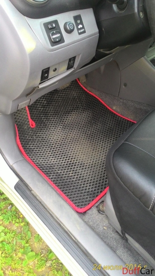 Автомобильные коврики Toyota RAV 4 II (XA20) (2000 - 2006)